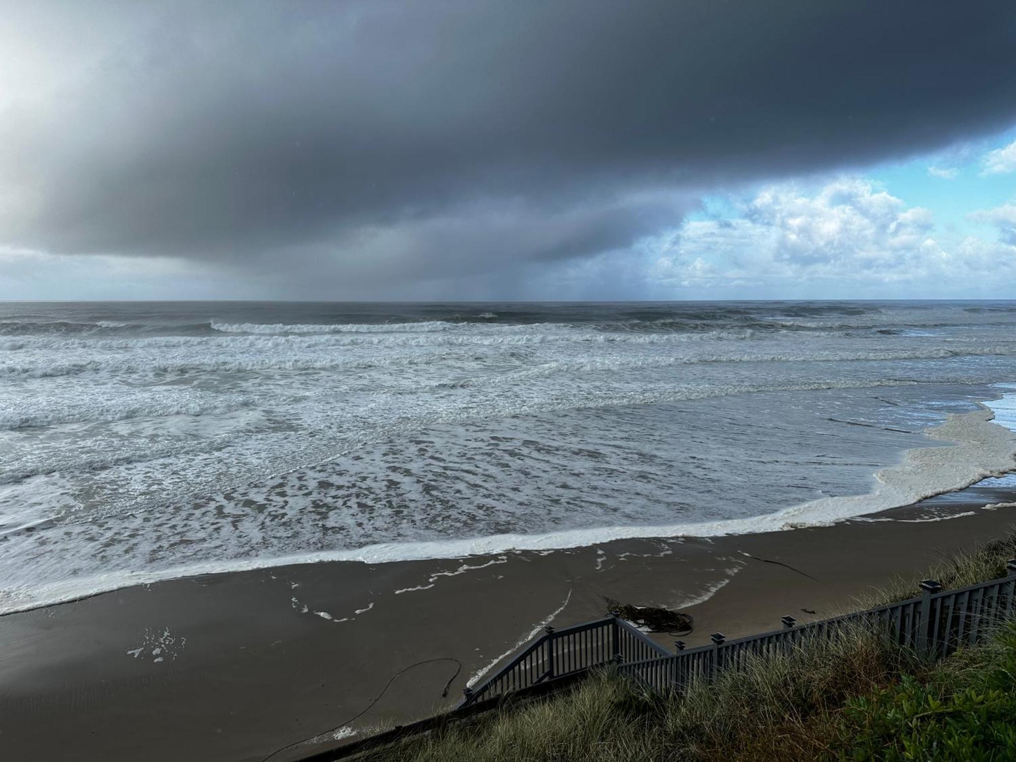 West Beach Suites Lincoln City Exterior photo