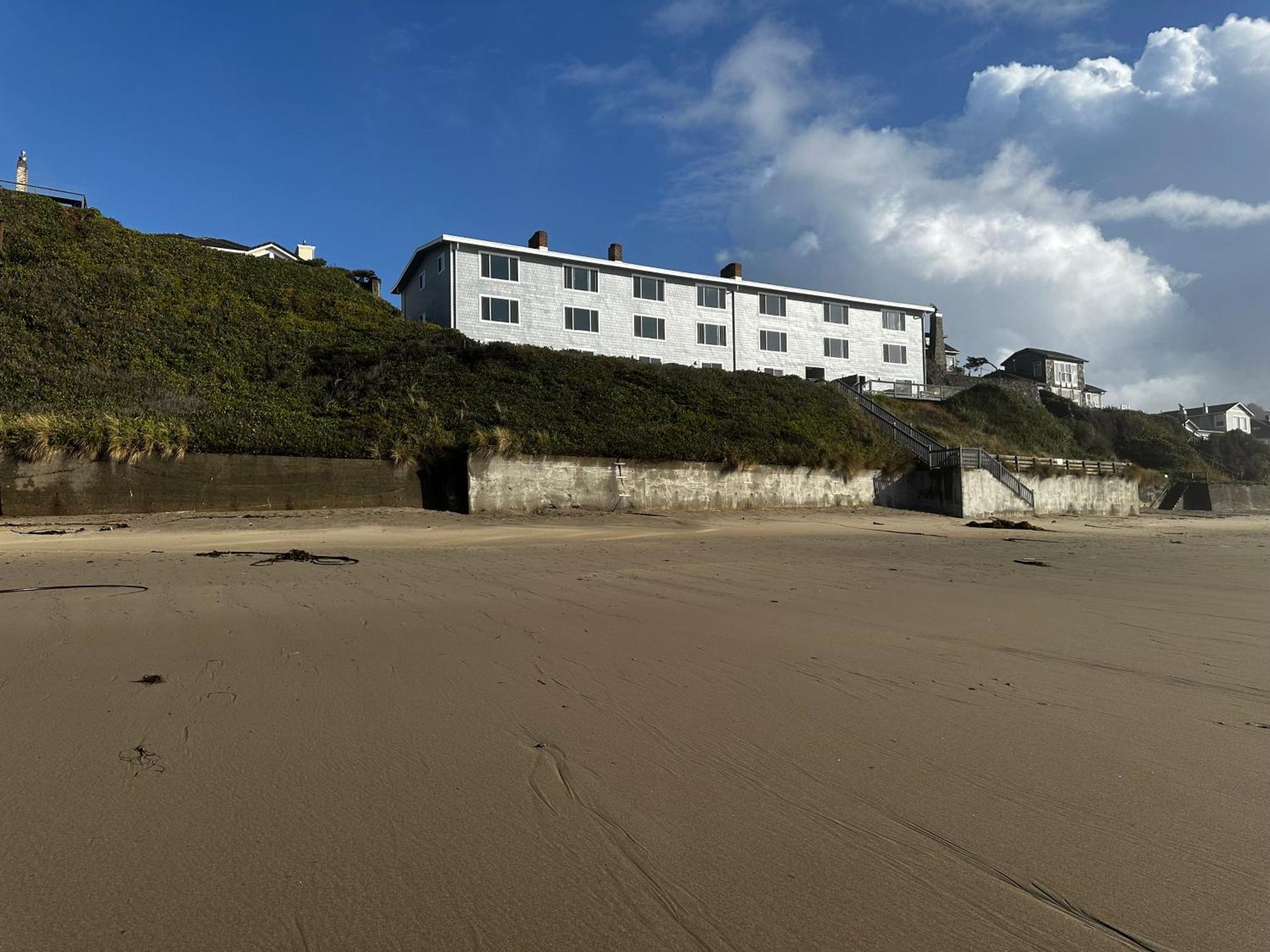 West Beach Suites Lincoln City Exterior photo
